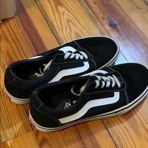 Black Vans Old Skool